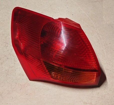 Fanale posteriore esterno sinistro 92401-1P000 KIA VENGA 1.4 Crdi 2010-2015