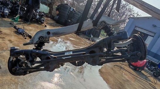 Assale posteriore completo 7L0500041 AUDI Q7 3.0 Tdi 2005-2010