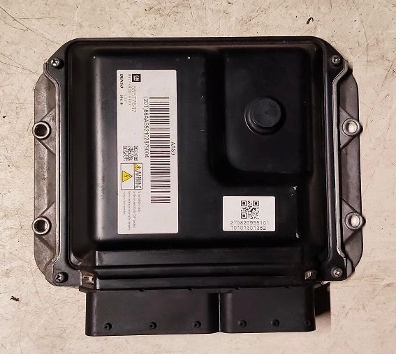 Centralina ECU 55577647-MB275800-8884 OPEL ASTRA J 1.7 Cdti (2012-2016)