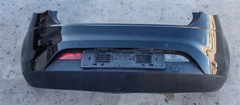 Paraurti posteriore FIAT BRAVO 1.6 (2007-2014) con sensori Paraurti posteriore FIAT BRAVO 1.6 (2007-2014) con sensori
