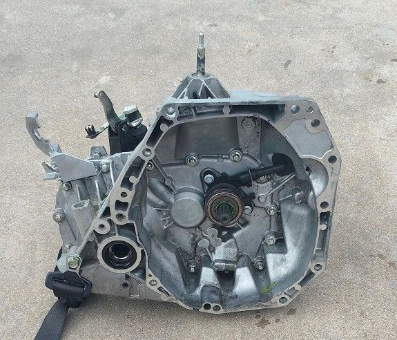 Cambio JRQ S2GST-8200367222-8200133311 NISSAN JUKE 1.6 Benzina 2010-2016