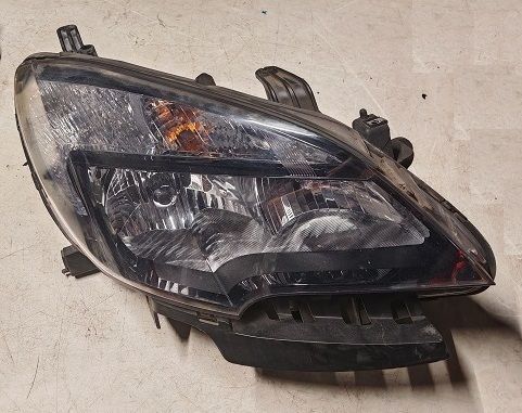 Fanale anteriore destro 42435930 OPEL MOKKA 1.6 Cdti (2012-2016) alogeno Fanale anteriore destro 42435930 OPEL MOKKA 1.6 Cdti (2012-2016) alogeno