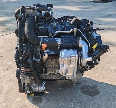 Motore completo 8H01 PEUGEOT 208 1.4 Hdi (2012-2015) Motore completo 8H01 PEUGEOT 208 1.4 Hdi (2012-2015)
