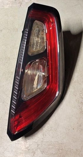 Fanale posteriore destro 51888060 FIAT PUNTO EVO 2008-2013 - LED- presa rettangolare Fanale posteriore destro 51888060 FIAT PUNTO EVO 2008-2013 - LED- presa rettangolare
