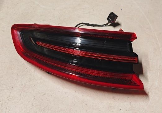 Fanale posteriore sinistro esterno 95B945095D - PORSCHE MACAN 2013-2019 - LED