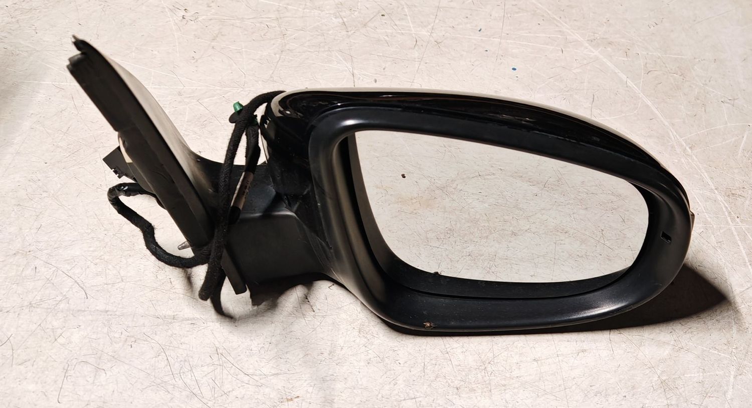 Specchietto elettrico destro VOLKSWAGEN GOLF 6 (2008-2012) 10 fili senza luci di cortesia Specchietto elettrico destro VOLKSWAGEN GOLF 6 (2008-2012) 10 fili senza luci di cortesia