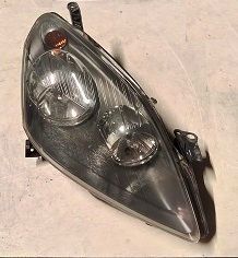 Fanale anteriore sinistro 0301214202 OPEL ZAFIRA B (2005-2010) interno nero Fanale anteriore sinistro 0301214202 OPEL ZAFIRA B (2005-2010) interno nero