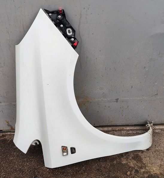 Parafango anteriore destro OPEL CORSA D 1.2 (2008-2013)