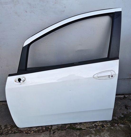 Porta anteriore sinistra FIAT PUNTO EVO 2009-2014 Porta anteriore sinistra FIAT PUNTO EVO 2009-2014