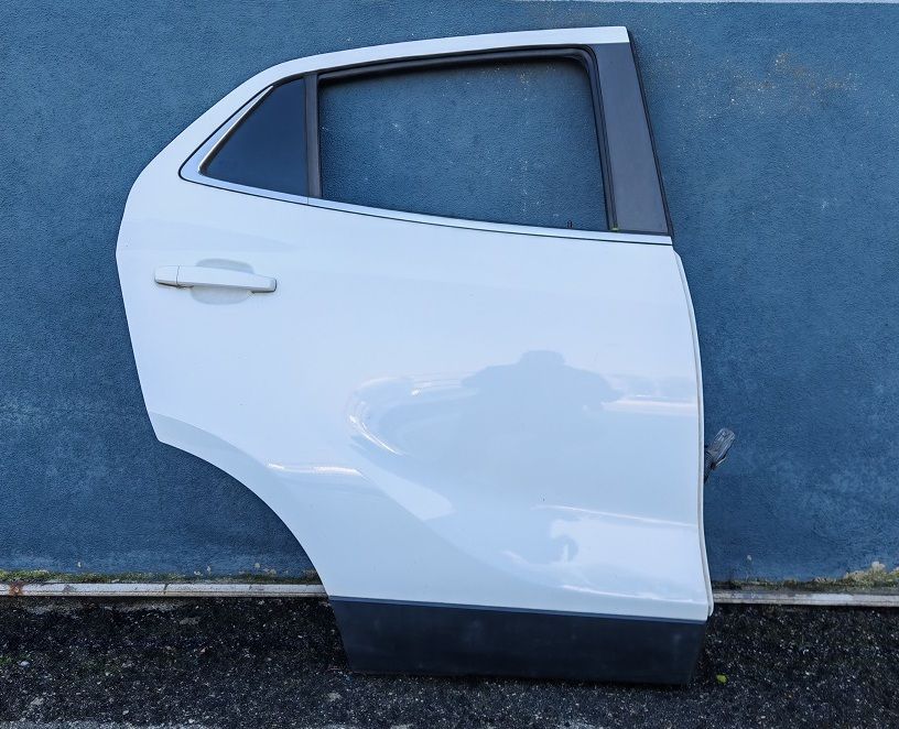 Porta posteriore destra OPEL MOKKA 1.6 CDTI (2012-2016) Porta posteriore destra OPEL MOKKA 1.6 CDTI (2012-2016)