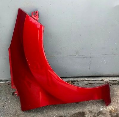 Parafango anteriore destro FORD FIESTA 2007-2014 Parafango anteriore destro FORD FIESTA 2007-2014