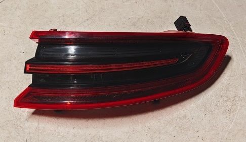 Fanale posteriore destro esterno 95B945096D - PORSCHE MACAN 2013-2019 - LED Fanale posteriore destro esterno 95B945096D - PORSCHE MACAN 2013-2019 - LED