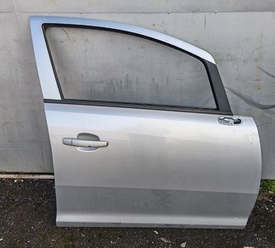 Porta anteriore destra OPEL CORSA D 2007-2014 Porta anteriore destra OPEL CORSA D 2007-2014