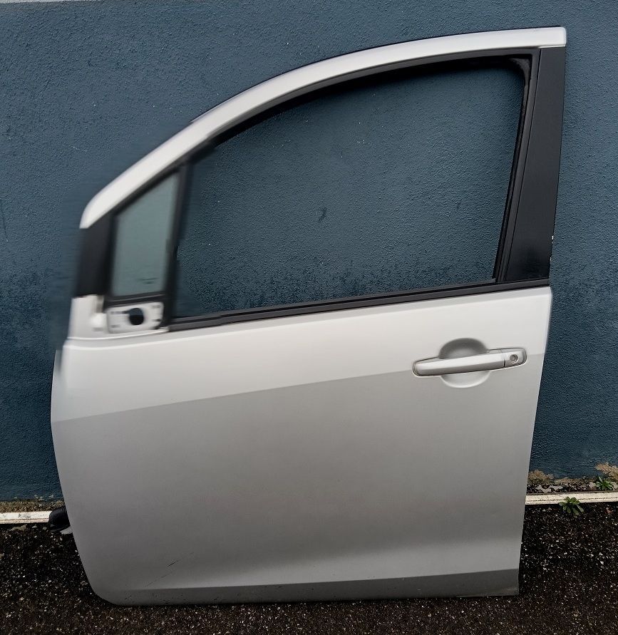 Porta anteriore sinistra OPEL AGILA B 2008-2015 Porta anteriore sinistra OPEL AGILA B 2008-2015