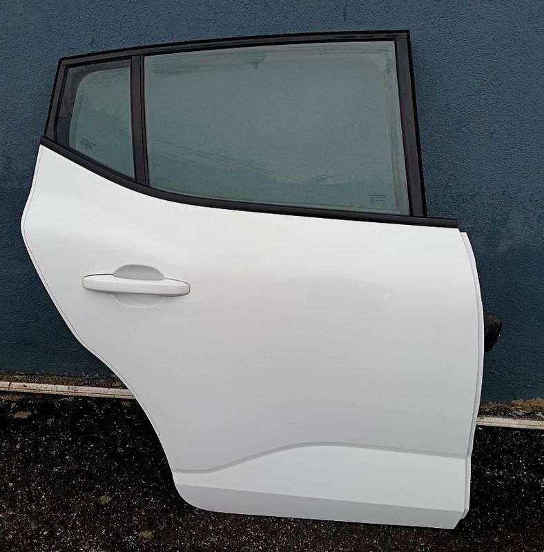 Portiera posteriore destra DACIA SANDERO III   2021 >