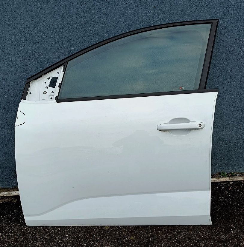 Portiera anteriore sinistra DACIA SANDERO III 2021 > Portiera anteriore sinistra DACIA SANDERO III 2021 >