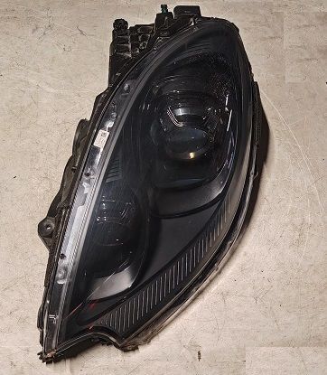 Fanale anteriore sinistro 95B941031CT XENON PORSCHE MACAN 2013-2018 Fanale anteriore sinistro 95B941031CT XENON PORSCHE MACAN 2013-2018
