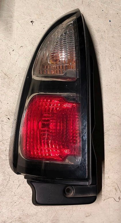 Fanale posteriore sinistro 9681727280 CITROEN C3 PICASSO (2009-2014) Fanale posteriore sinistro 9681727280 CITROEN C3 PICASSO (2009-2014)