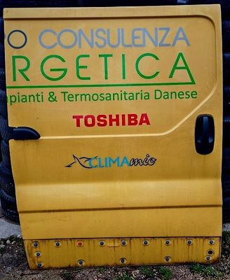 Porta scorrevole destra RENAULT TRAFIC-OPEL VIVARO 1.9 Cdti 2004-2010 Porta scorrevole destra RENAULT TRAFIC-OPEL VIVARO 1.9 Cdti 2004-2010