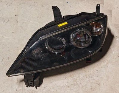 Fanale anteriore sinistro 6M71-13W030AD MAZDA 2 1.2 Benzina (2003-2007) doppia parabola Fanale anteriore sinistro 6M71-13W030AD MAZDA 2 1.2 Benzina (2003-2007) doppia parabola