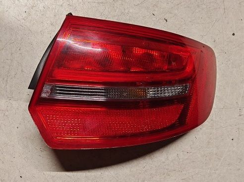 Fanale posteriore esterno destro LED 8P4945096E AUDI A3 Restyling (8P) Berlina 2.0 Tdi (2008-2012) S-Line