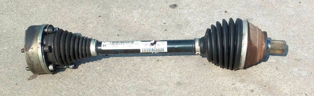 Semiasse anteriore sinistro 5Q0407271A VOLKSWAGEN GOLF 7 1.4 Benz-Metano 2012-2017