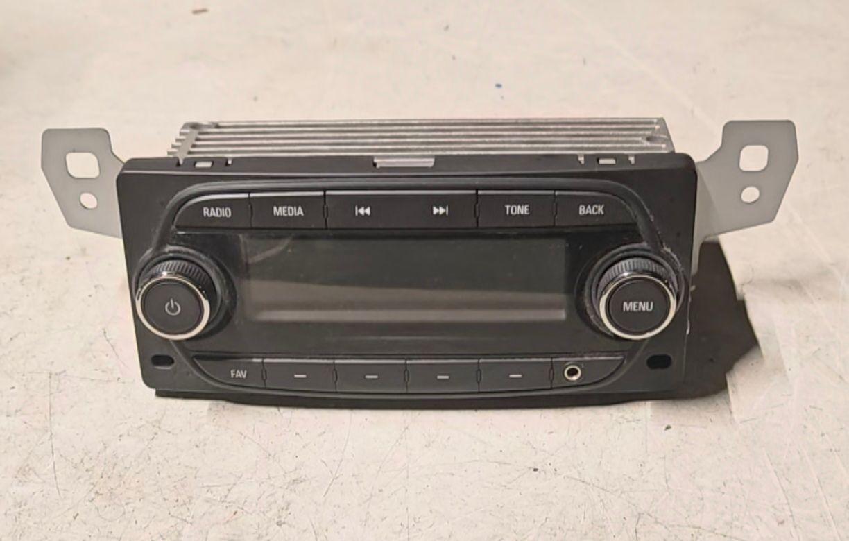 Autoradio 557799431-42554969 OPEL KARL 2015-2017 Autoradio 557799431-42554969 OPEL KARL 2015-2017