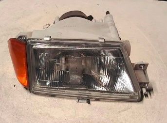Fanale anteriore destro 03474748 ALFA 33 (1986-1995) Freccia arancio Fanale anteriore destro 03474748 ALFA 33 (1986-1995) Freccia arancio