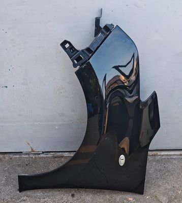 Parafango anteriore sinistro CITROEN C3 PICASSO 1.4 (2009-2014) Parafango anteriore sinistro CITROEN C3 PICASSO 1.4 (2009-2014)