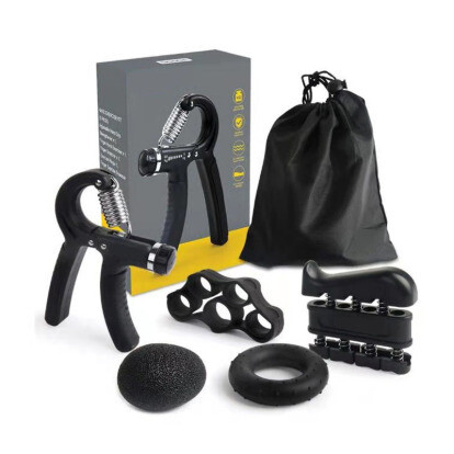 Adjustable finger trainer