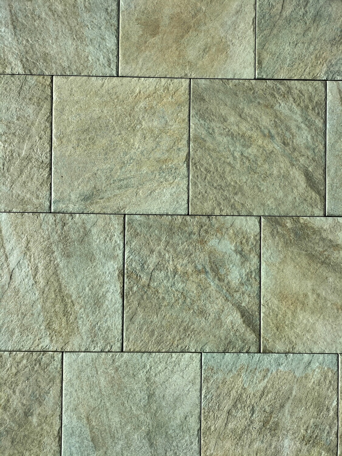 Pamir in Gres fine Porcellanato 25x25                            disponibilità 7.8 mq