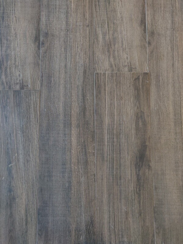 Montana 20x121 Wengé rettificato                                    Spessore 10 mm  disponibilità 16.8 mq