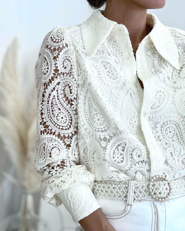 Camisa bordada blanca