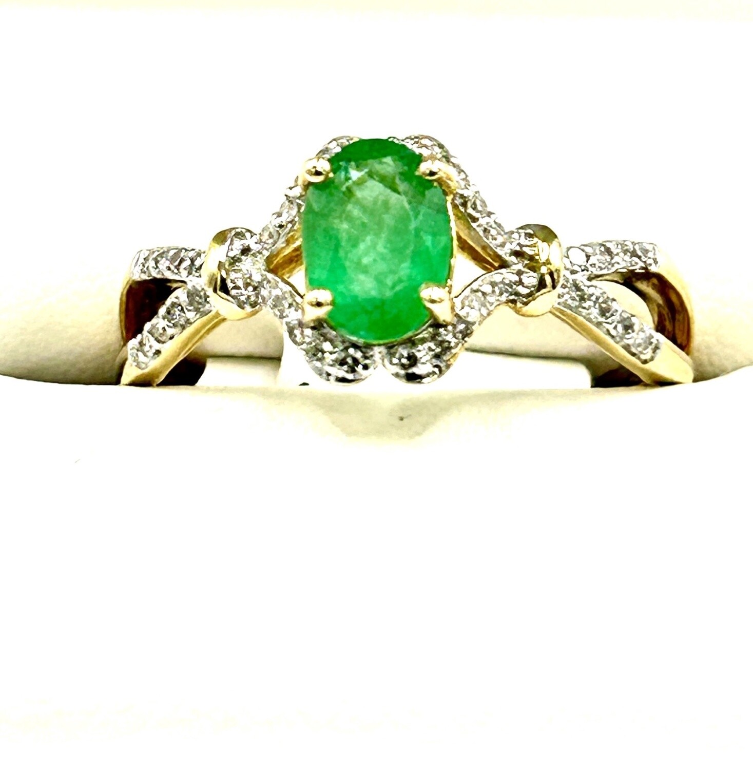 14K YG Emerald & .18cttw Sz 7