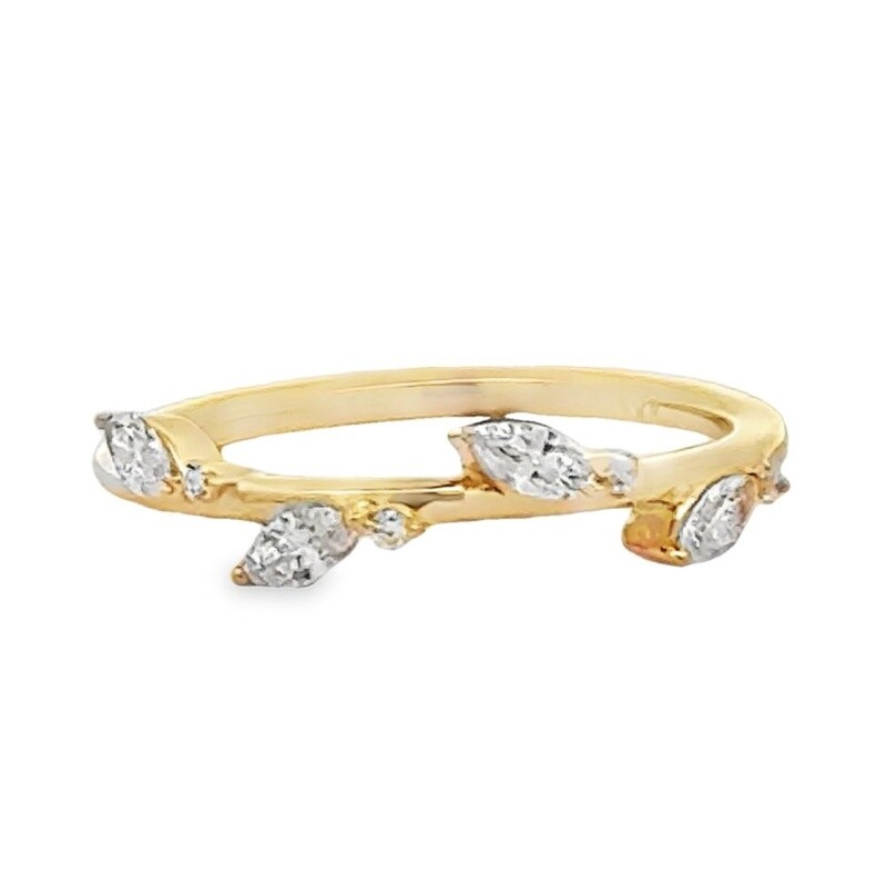 18k YG 0.27ctw Diamond Wedding Band
