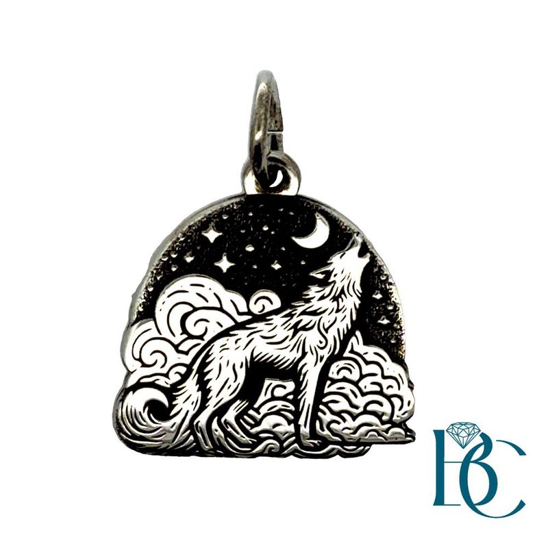 SS Nightsky Howling Wolf Charm BCJ1132