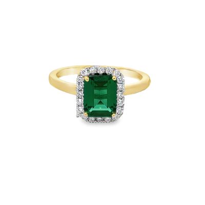10K YG 0.20ctw Lab Diamond Emerald Embrace Ring