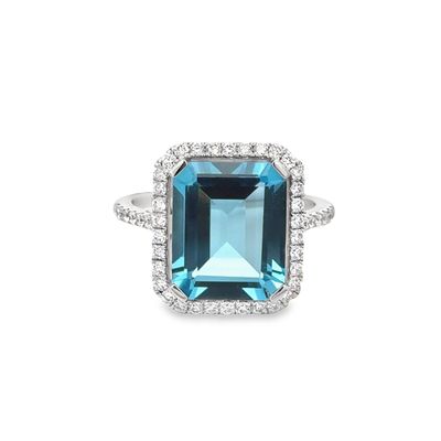 10k WG 0.40ct Lab Diamond & Natural Blue Topaz Ring 10k WG 0.40ct Lab Diamond & Natural Blue Topaz Ring