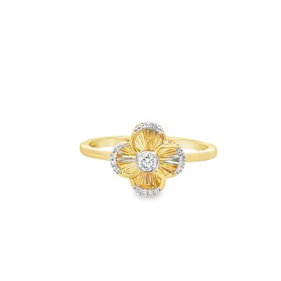 14k YG 0.08ctw Diamond Flower Bright-Cut Ring