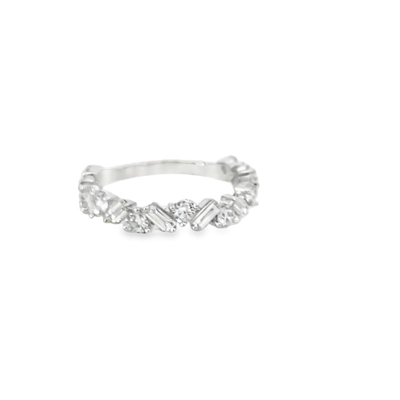 10k WG 1.00ctw Lab Diamond Baguette & Round Band