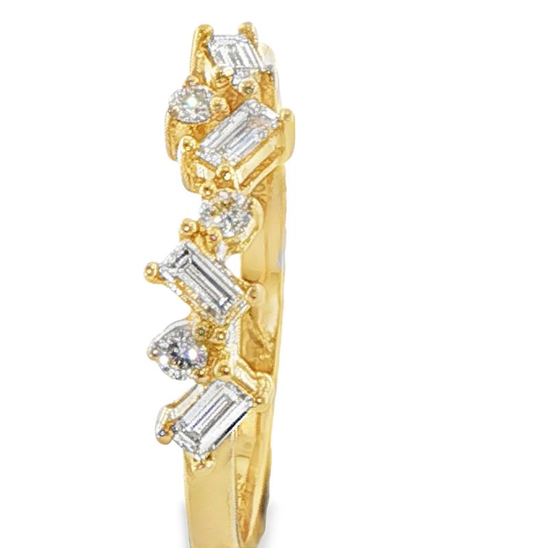 10k YG 0.25ctw Lab Diamond Round & Baguette Band