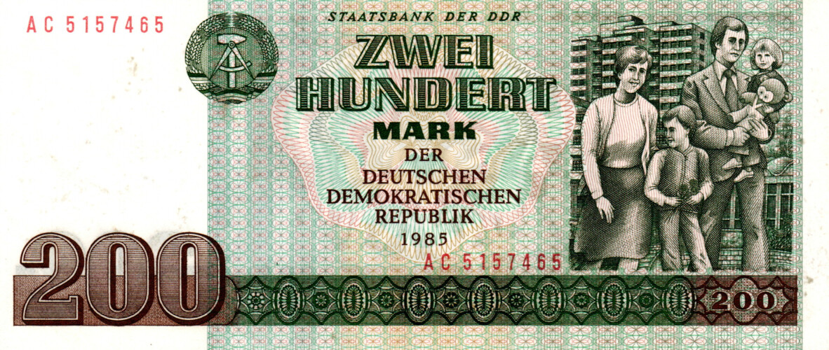 East Germany 200 Mark 1985 Unissued AU w/ minor toning P-32 Banknotes Prefix AC Paper Money