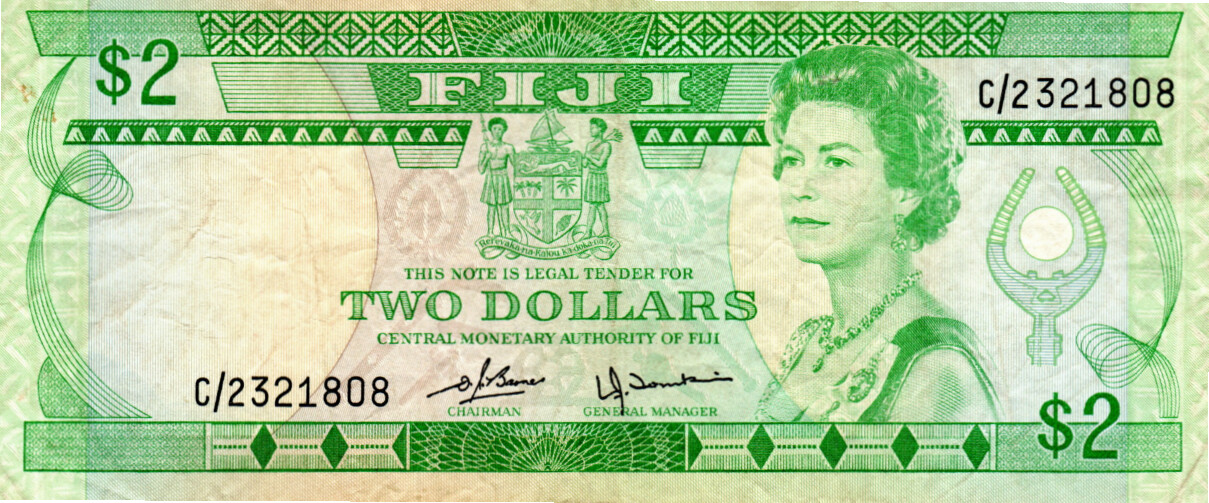 FIJI $2 Dollars VF QEII Banknote (1980) P-77a Prefix C/2 Barnes-Tomkins Signature