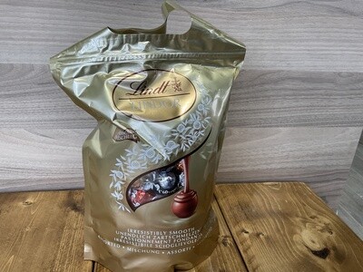 Lindor Lindt Assorted 1kg