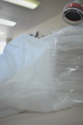 Draps en polyester, Blanc, avec ouverture dans le haut drap, 20 unités par paquet, 30''x72'', (75x183mm)