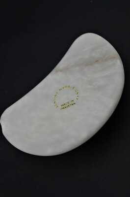 1 Grande pierre en croissant pour les joues - marbre blanc, 2.75'' x 1.875'' x 0.375''