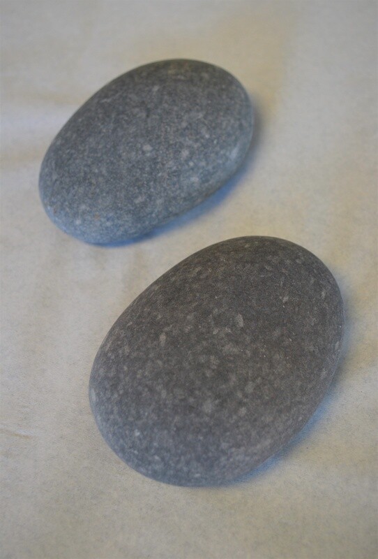 Pierres (2) de Basalte pour les pieds