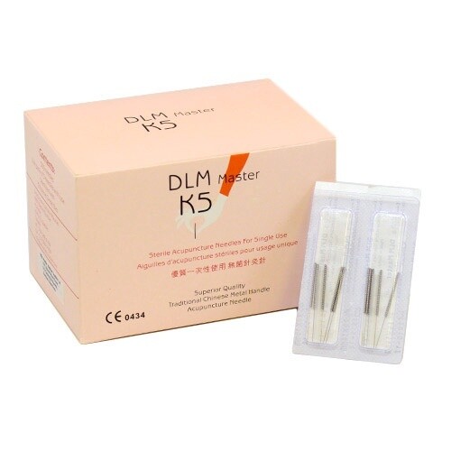 Aiguilles d’acupuncture DLM Master coréennes K5 emballées par 5 (Bte/500)