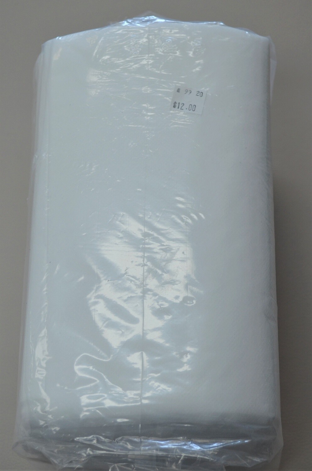 *Draps polyester/ Coton non tissé Blanc, ouverture dans le haut / 20 feuilles, 30''x72'', (75x183mm)