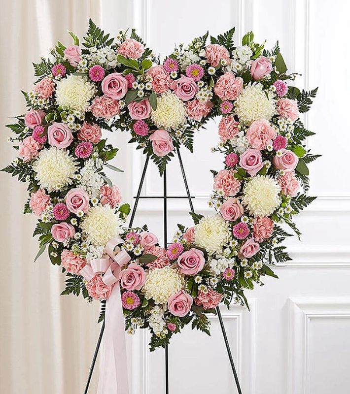 Lovely Heart Standing Spray